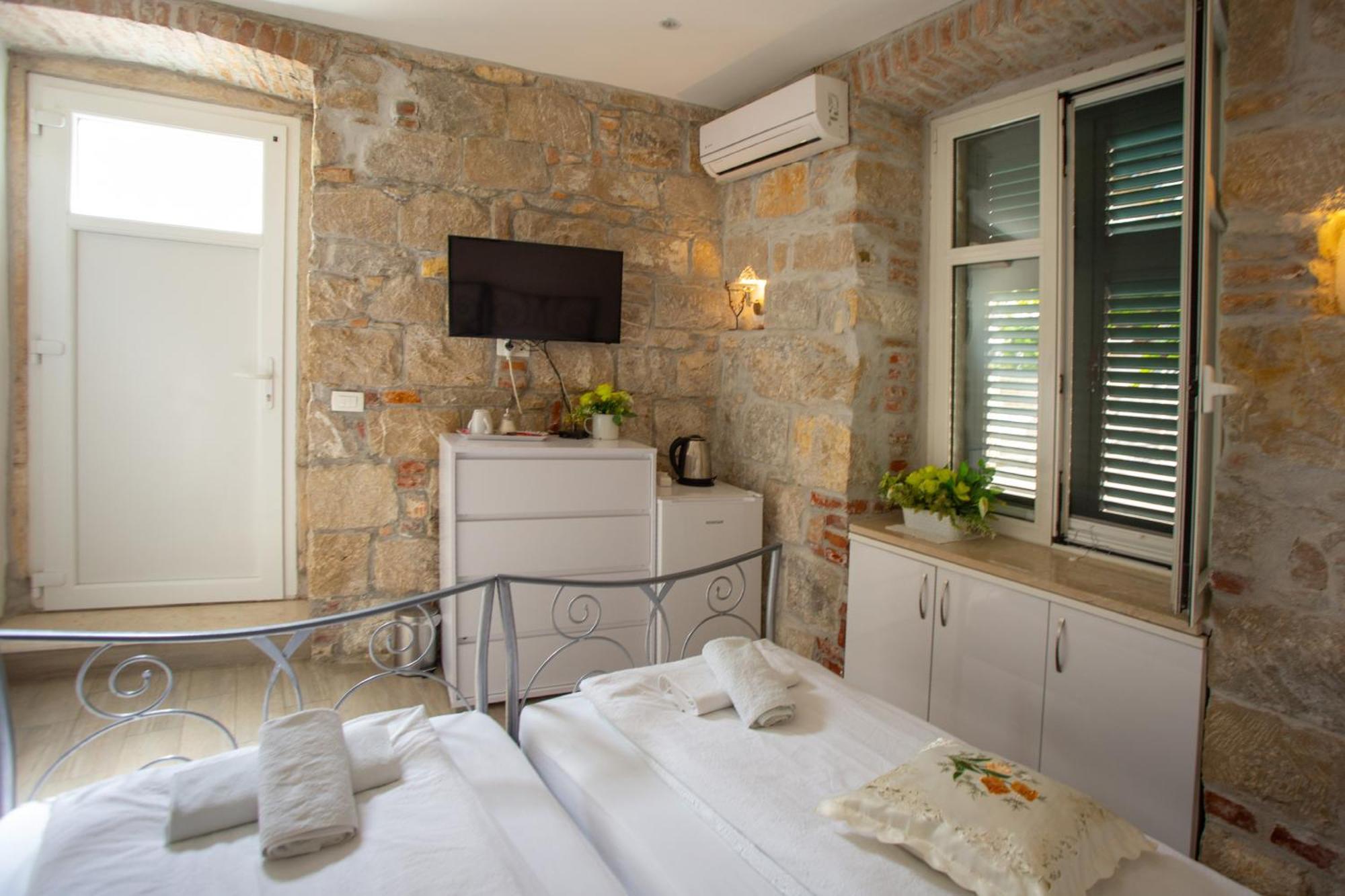 Downtown Spalato Private Rooms Екстер'єр фото